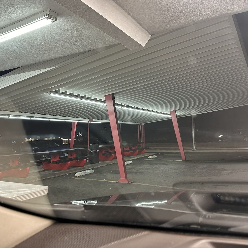 Dudes Drive Inn - Parking lot - Fast Food Near Me - Redding, California