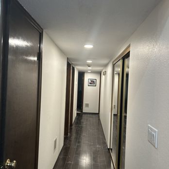 Dodge Electric - New hallway lights. - Electricians Near Me - Chandler, Arizona Dodge Electric - New hallway lights. - Electricians Near Me - Chandler, Arizona