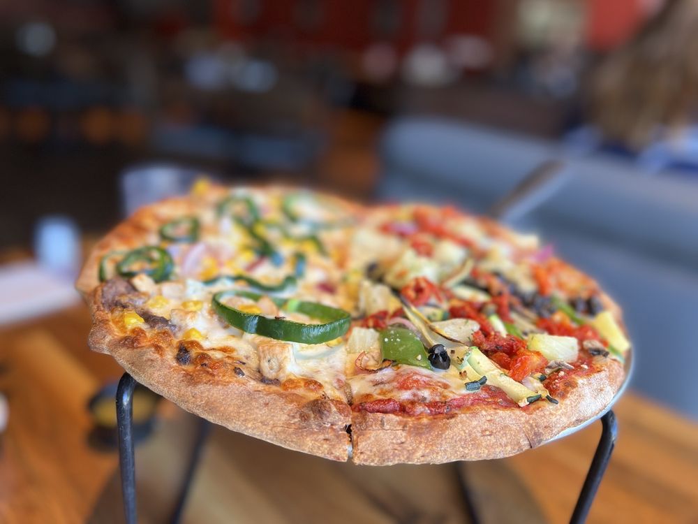 Oggi's Sports | Brewhouse | Pizza — Mission Valley