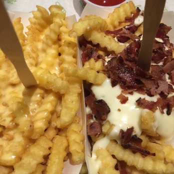 Shake Shack Glendale - MORE BACON PLEASE YOU CHARGED ME ENOUGH!! - Burgers Near Me - Glendale, California Shake Shack Glendale - MORE BACON PLEASE YOU CHARGED ME ENOUGH!! - Burgers Near Me - Glendale, California