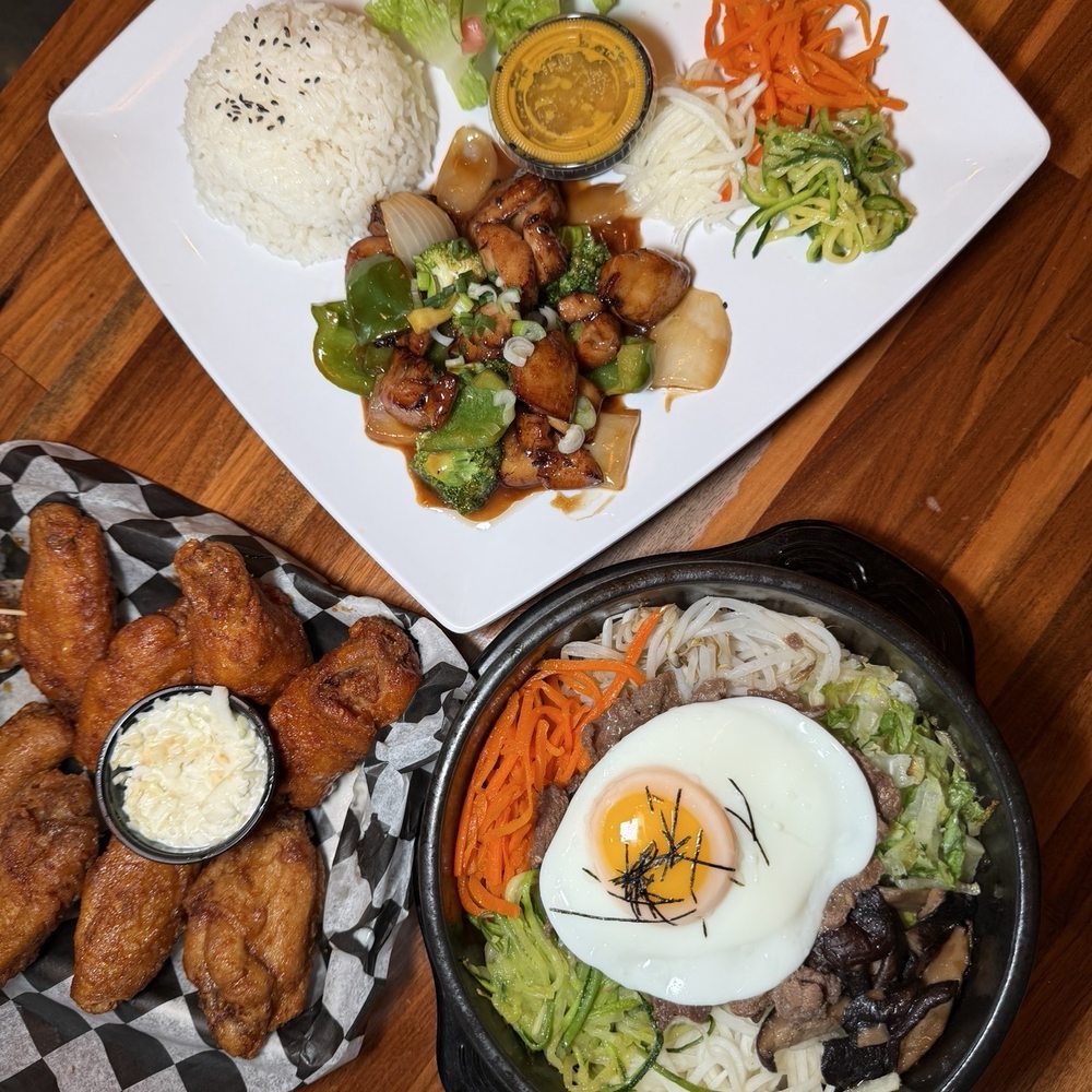 Chicken teriyaki, wings and beef bulgogi Chicken teriyaki, wings and beef bulgogi