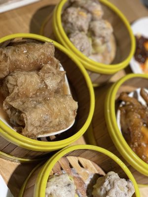 Hong Kong Bistro by null