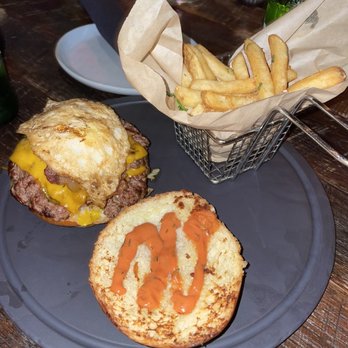 Le Chick - Double Dirty Burger - Cocktail Bars Near Me - Miami, Florida Le Chick - Double Dirty Burger - Cocktail Bars Near Me - Miami, Florida