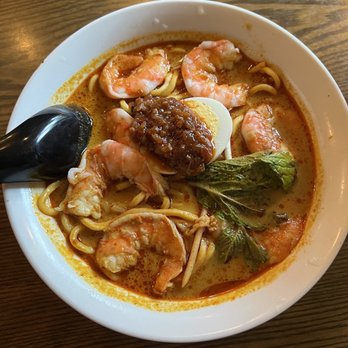 LoveMama - Mixed Seafood Curry Laksa - Thai Near Me - New York, New York LoveMama - Mixed Seafood Curry Laksa - Thai Near Me - New York, New York