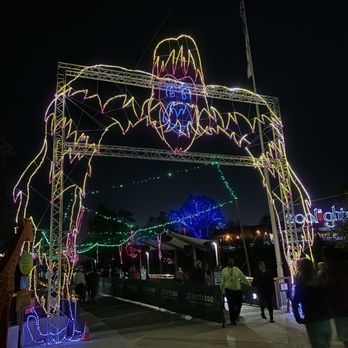 Zoolights - Zoos Near Me - Phoenix, Arizona
