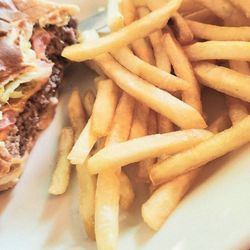 Zip's Cafe - Single Zip burger.