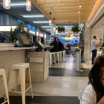 Summer House - More seating - Burgers Near Me - Chicago, Illinois Summer House - More seating - Burgers Near Me - Chicago, Illinois