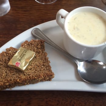 The Boatyard Restaurant - Local Dingle seafood chowder - Irish Near Me - Dingle, Kentucky