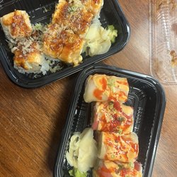 TOMO Hibachi & Sushi - These are great new rolls!
