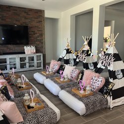 AZ Sleepy Teepee - Cheetah Girl