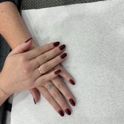Empire Beauty Spa - Gel manicure