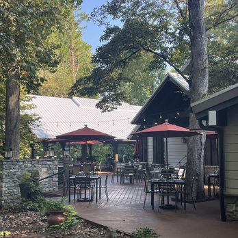 Dancing Bear Appalachian Bistro - Outdoor dining! - New American Near Me - Townsend, Tennessee Dancing Bear Appalachian Bistro - Outdoor dining! - New American Near Me - Townsend, Tennessee
