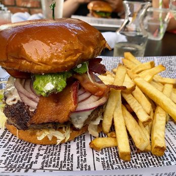 26 Beach Restaurant - New American Near Me - Venice, California