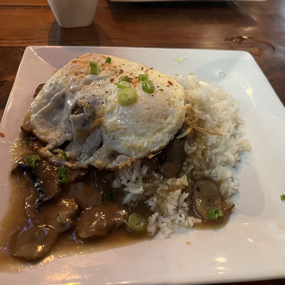 The Publican - Loco moco - Pubs Near Me - Windsor, California The Publican - Loco moco - Pubs Near Me - Windsor, California