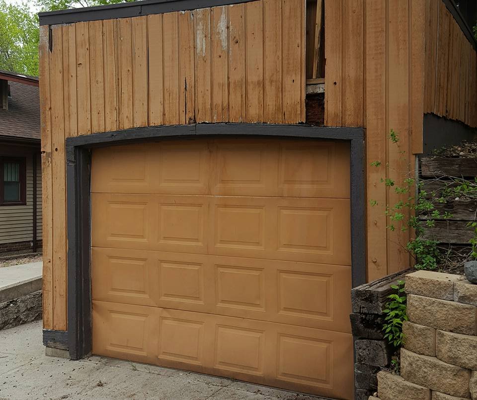 Slide of Paris Home Maintenance