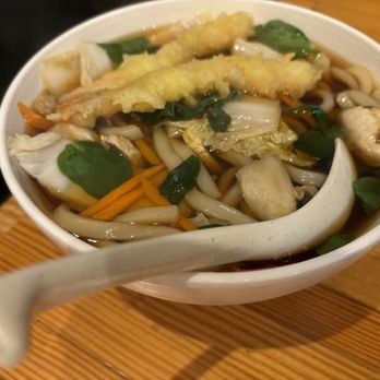 Yopparai - Shrimp Tempura Udon - Sushi Bars Near Me - Seattle, Washington