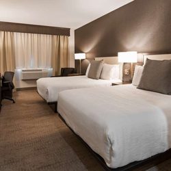 Best Western Plus Morden - Standard Double Queen Room