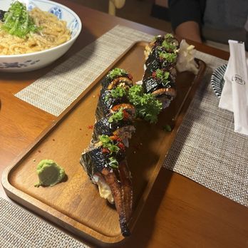 Issho - Crazy dragon roll - Sushi Bars Near Me - Annandale, Virginia