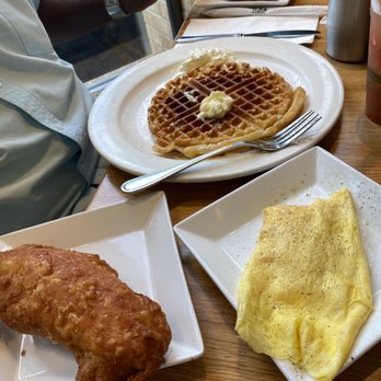 Liliha Bakery - Waffle and Fried Chicken-Wing and friend chicken breast with eggs - Bakeries Near Me - Honolulu, Hawaii