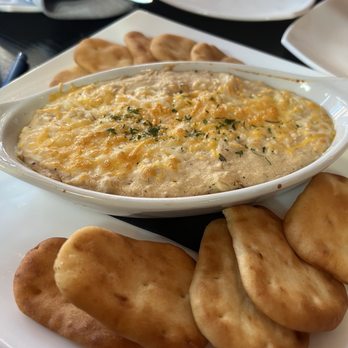 Blackwall Hitch - Crab Dip - New American Near Me - Baltimore, Maryland