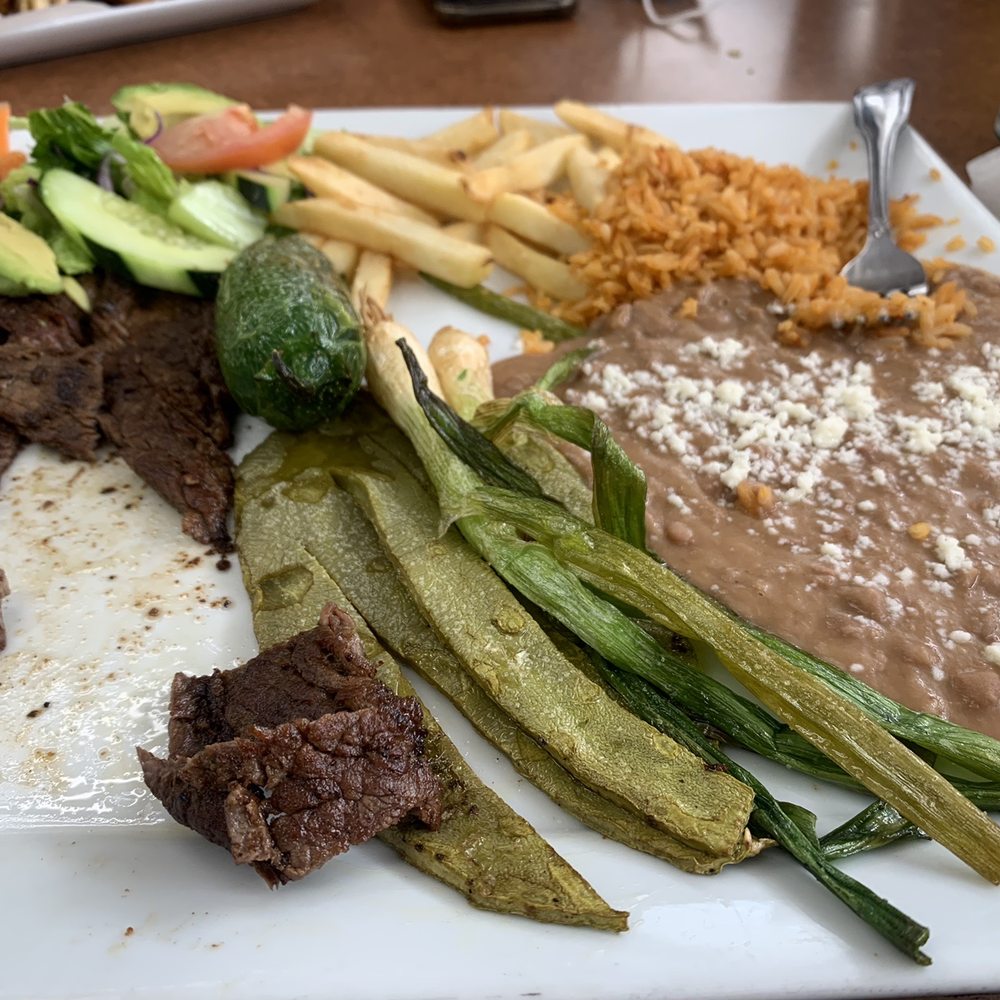 El Malecon Mariscos Estilo Sinaloa - Carne asada plate - Seafood Near Me - Long Beach, California El Malecon Mariscos Estilo Sinaloa - Carne asada plate - Seafood Near Me - Long Beach, California