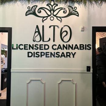 Altocanna - Entrance - Cannabis Dispensaries Near Me - New York, New York