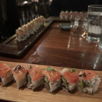 Azuki Sushi - Green (VG) Roll - Sushi Bars Near Me - San Diego, California Azuki Sushi - Green (VG) Roll - Sushi Bars Near Me - San Diego, California