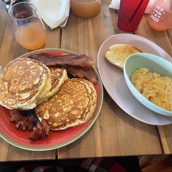 Grit’s Cafe - Pancakes?sausage,loaded grits bacon - Cafes Near Me - Millbrook, Alabama Grit’s Cafe - Pancakes?sausage,loaded grits bacon - Cafes Near Me - Millbrook, Alabama