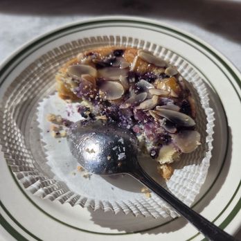 Petite Thuet - Blueberry almond tart - Bakeries Near Me - Toronto, Ontario