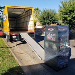 Penske - Loading first.game!