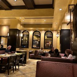 Grand Lux Cafe - Side restaurant area