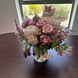 Florabunda - Lisa never ceases to amaze!