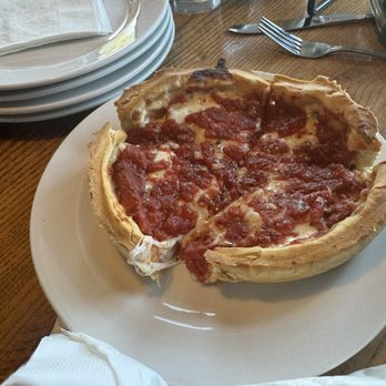 GIORDANO’S - Updated December 2025 - 235 Photos & 259 Reviews - 7105 ...