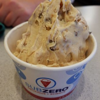 Sub Zero Nitrogen Ice Cream - Peanut butter ice cream with Reese cups - Desserts Near Me - Indianapolis, Indiana Sub Zero Nitrogen Ice Cream - Peanut butter ice cream with Reese cups - Desserts Near Me - Indianapolis, Indiana