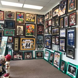 Dogtown Sports Collectibles & Framing - Visit our sports collectibles & frame shop Dogtown Sports Collectibles & Framing 6410 Wise Avenue St Louis MO 63139 314-899-7601