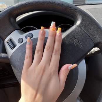 Queenie Nail & Spa - Nail Salons Near Me - Seattle, Washington Queenie Nail & Spa - Nail Salons Near Me - Seattle, Washington