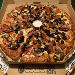 2x Large over the holiday wknd w/ classic 'Shakey's Special' toppings