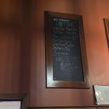Maker's Craft Brewery - Custom selections - Breweries Near Me - Norfolk, Virginia Maker's Craft Brewery - Custom selections - Breweries Near Me - Norfolk, Virginia