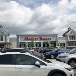 Market Basket - Outside