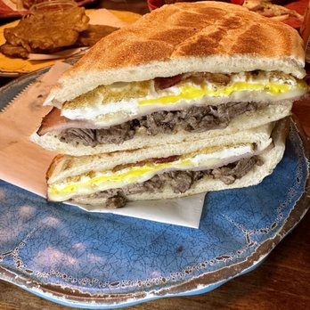 Cafecito - Cuban Near Me - Chicago, Illinois
