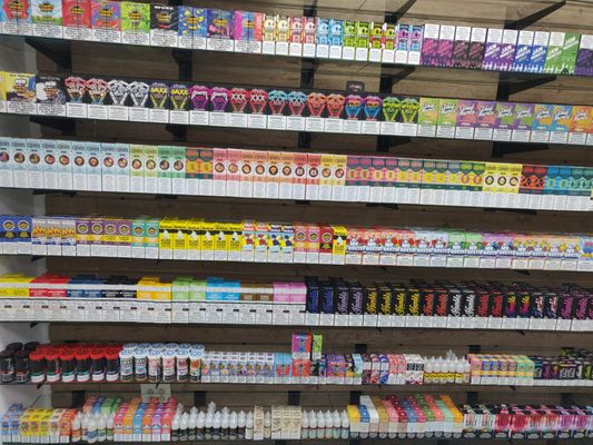 vape shop queens road Queen's Tobacco & Vape main image 0