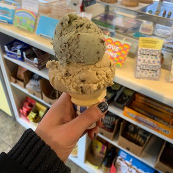Like No Udder - Food Trucks Near Me - Providence, Rhode Island Like No Udder - Food Trucks Near Me - Providence, Rhode Island