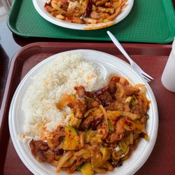 Himalayan Curry Cafe - Chung King Chili Chicken Chung King Chili Pork