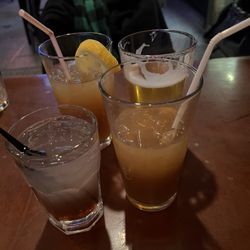 Shadyside Hideaway Bar