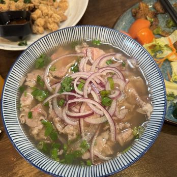 OMELI Kitchen - Pho Beef Short - Plate (Beef belly) Delicious broth! - Vietnamese Near Me - Fullerton, California OMELI Kitchen - Pho Beef Short - Plate (Beef belly) Delicious broth! - Vietnamese Near Me - Fullerton, California