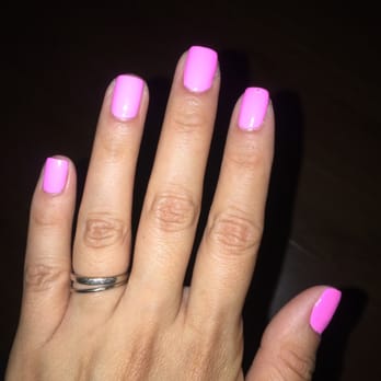 Beauty Lounge Spa - The first three on the left were good but the last two idk what happend! - Nail Salons Near Me - Carson, California Beauty Lounge Spa - The first three on the left were good but the last two idk what happend! - Nail Salons Near Me - Carson, California