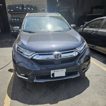 Best Quality Auto Body Shop - Body Shops Near Me - Pacoima, California