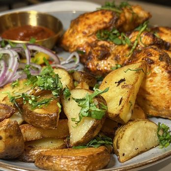MaaMa by Cheese and Bread - Shish Kebab Chicken - Georgian Near Me - Norwalk, Connecticut MaaMa by Cheese and Bread - Shish Kebab Chicken - Georgian Near Me - Norwalk, Connecticut
