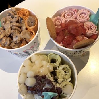I CE NY - three bowls of food on a table - Desserts Near Me - New York, New York