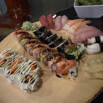 Screaming Tuna - Sushi For Two - Sushi Bars Near Me - Milwaukee, Wisconsin Screaming Tuna - Sushi For Two - Sushi Bars Near Me - Milwaukee, Wisconsin